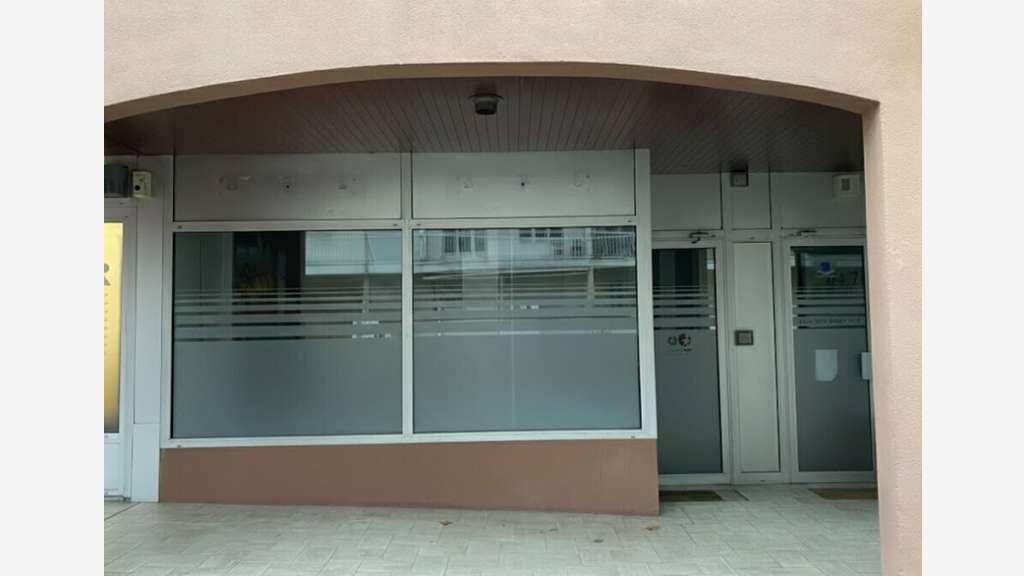 A louer local 55m² à Lyon 5e Point du Jour