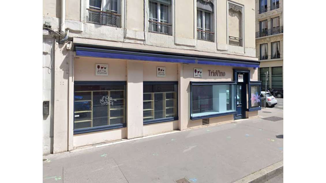 A louer local commercial d'angle 63m² à Lyon 2