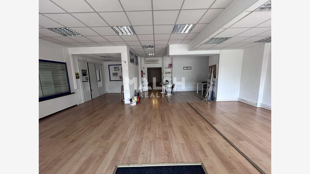 A louer local 120m² Lyon 6e vue exceptionnelle