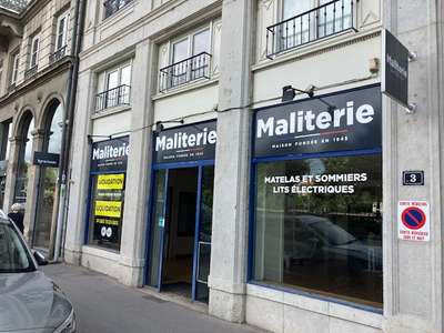 A louer local 120m² Lyon 69006 Quai Sarrail