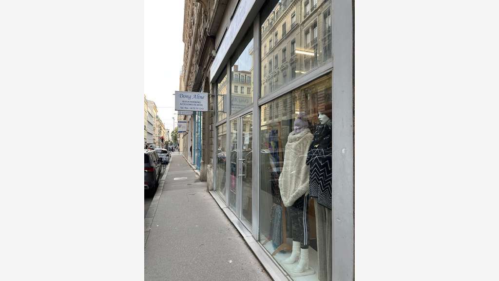 A louer local 222m² Lyon 6e Rue Pierre Corneille