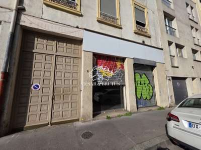 Location local commercial 54m² Lyon 6 rue Baraban