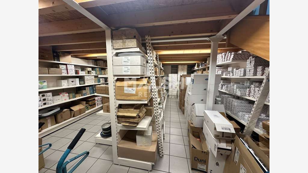 Local commercial à louer 140m² à Lyon 6ème