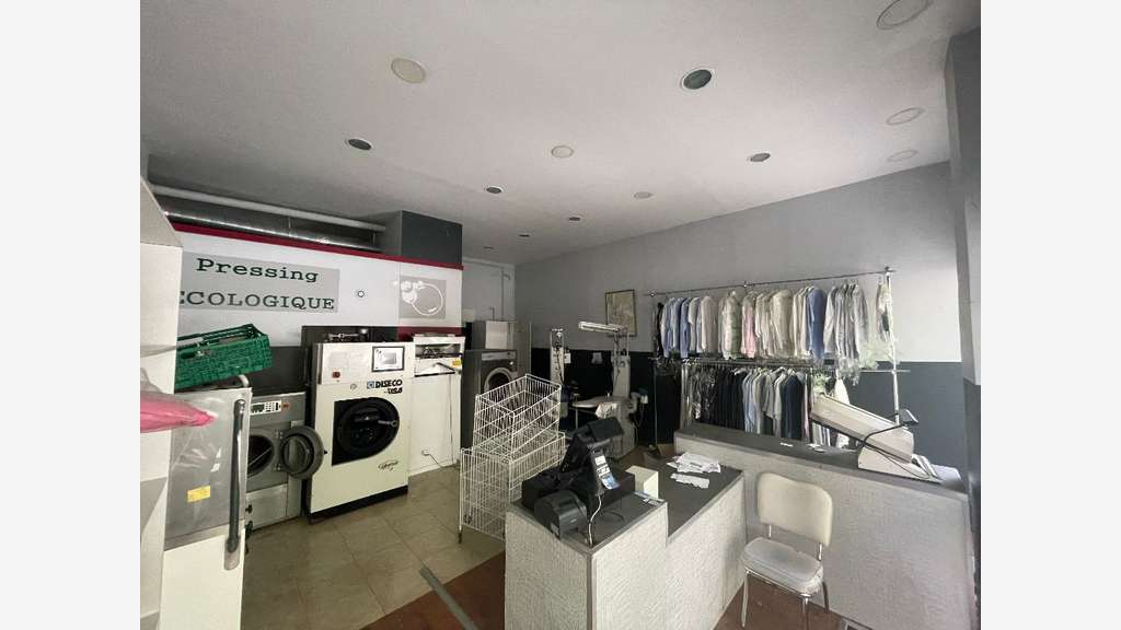 A louer local commercial 45m² à Lyon 69006