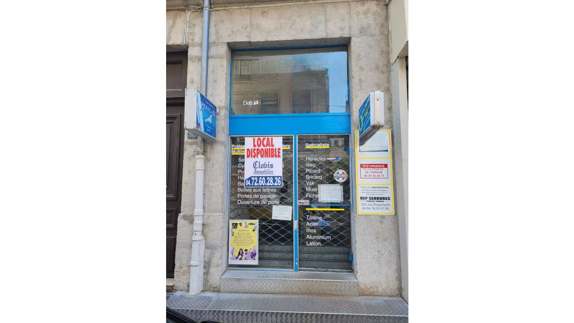 LYON6 Local commercial