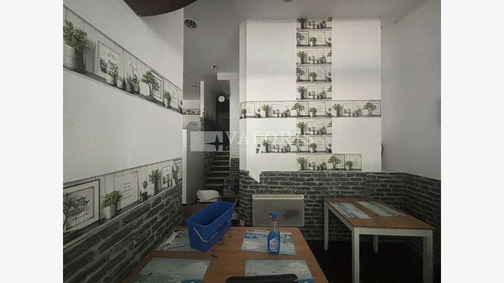 A louer local 41m² belle visibilité à Lyon 6e