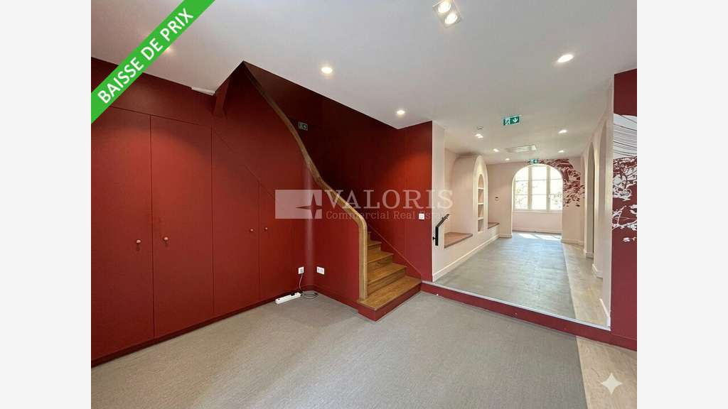 Location local commercial 200m² empl N°1 Lyon 6e