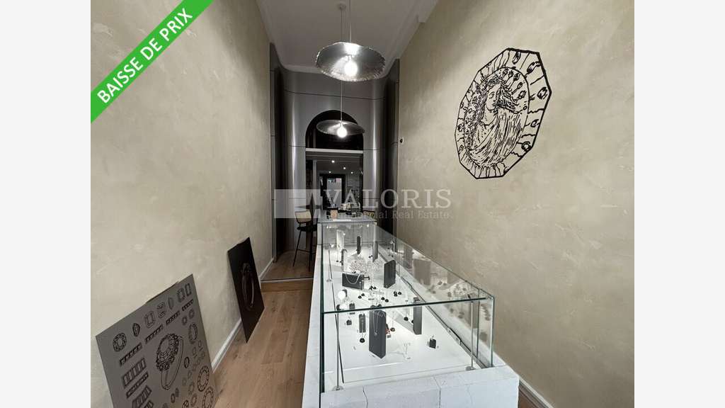 A louer local commercial rénové 48m² à Lyon 6e