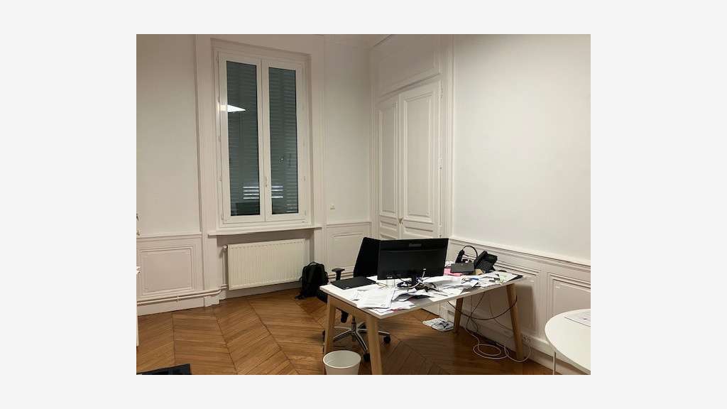 A louer bureaux de 225m² à Lyon 69006 Avenue Foch
