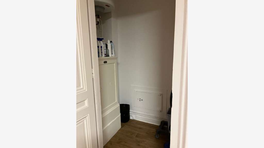 A louer bureaux de 225m² à Lyon 69006 Avenue Foch