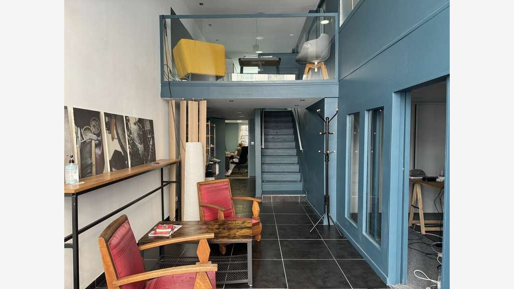 Loue local commercial / bureaux 105m² Lyon 69006