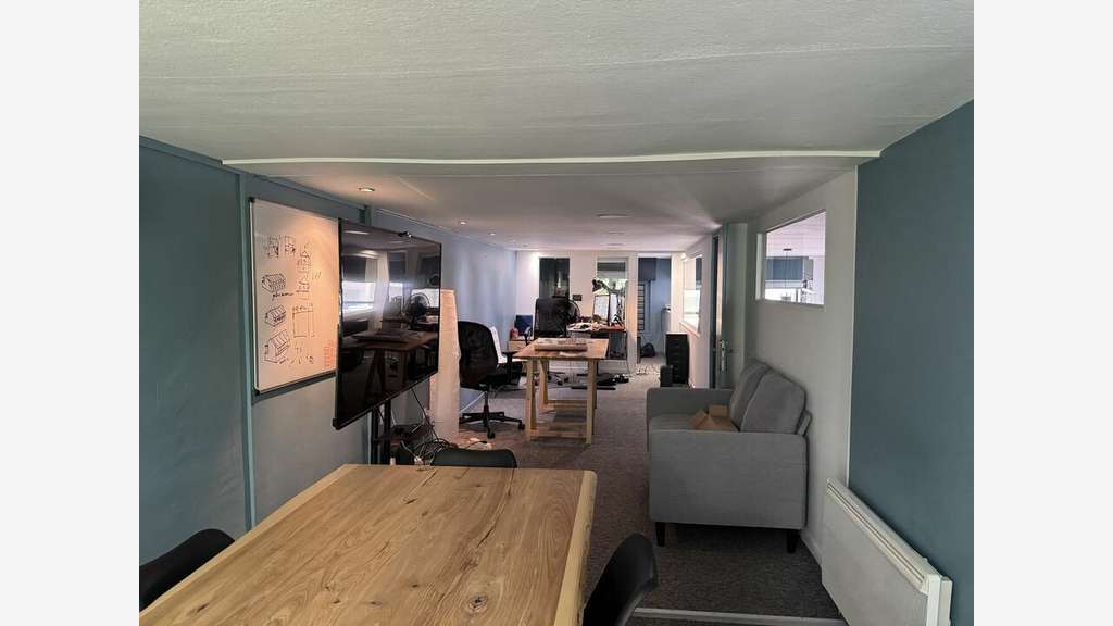Loue local commercial / bureaux 105m² Lyon 69006