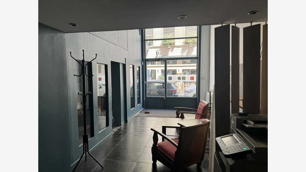 Loue local commercial / bureaux 105m² Lyon 69006