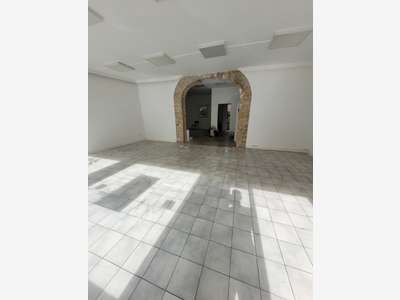 A louer local 43m² à Lyon 7e Guillotière Garibaldi