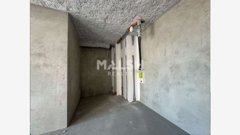 Location local commercial 51m² Lyon 7e JF Raclet 