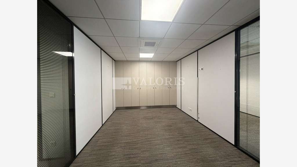 A louer local commercial 270m² Lyon 7e Jean Macé