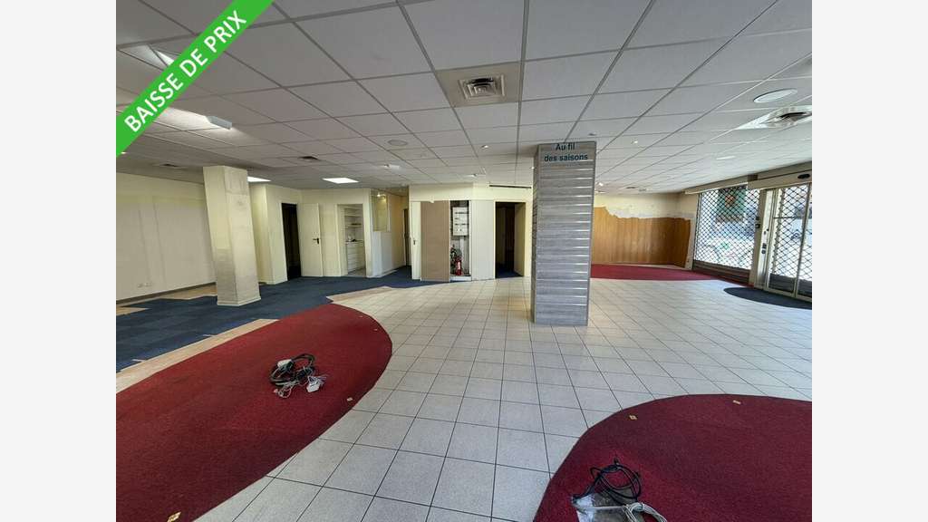 A louer local commercial 141m² bien placé Lyon 7e