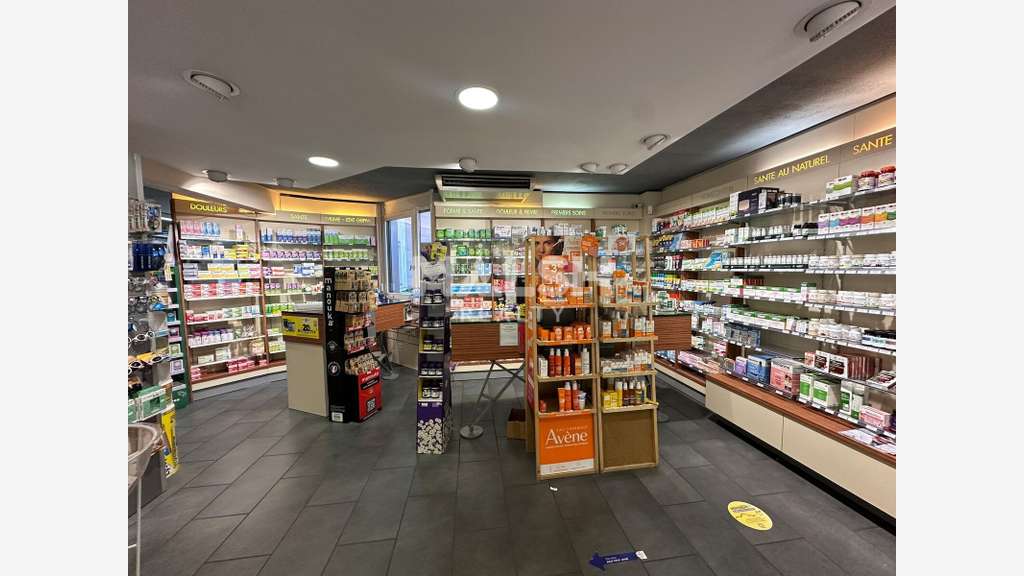 Local commercial à louer 150m² à Lyon 7e Bd Farges