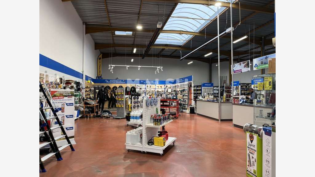 A LOUER - Local commercial 970 m² - LYON 7