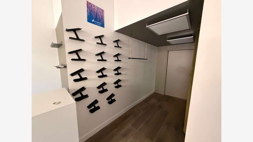 Local commercial de 68m² à louer à Lyon 69008
