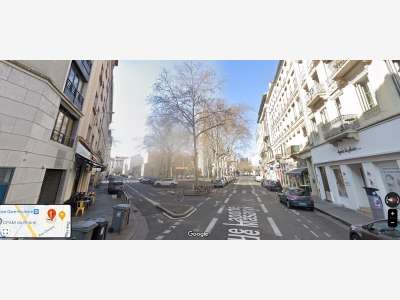 A louer local ou bureaux très bel empl à Lyon 9eme