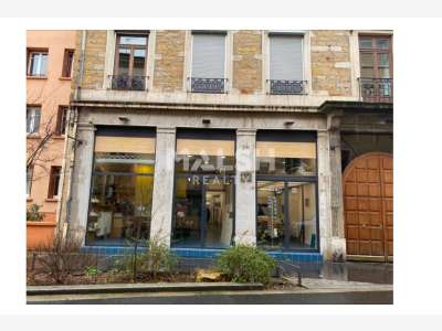 A louer local commercial 173m² Lyon 9e Gare Vaise