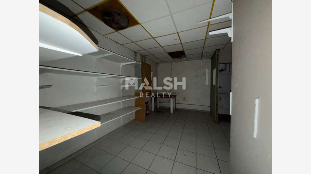 Local commercial à louer 74m² Lyon 9e quai Arloing