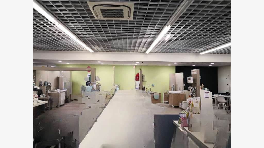 A louer local commercial 547m² ZAC N°1 de Mably