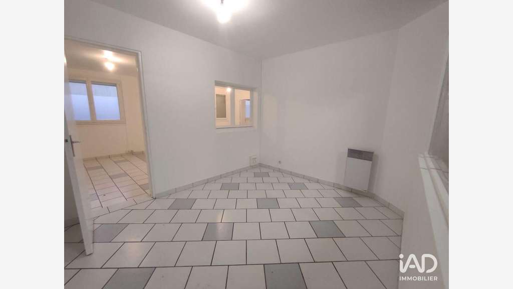 A louer ensemble de bureaux rénovés à Mainvilliers