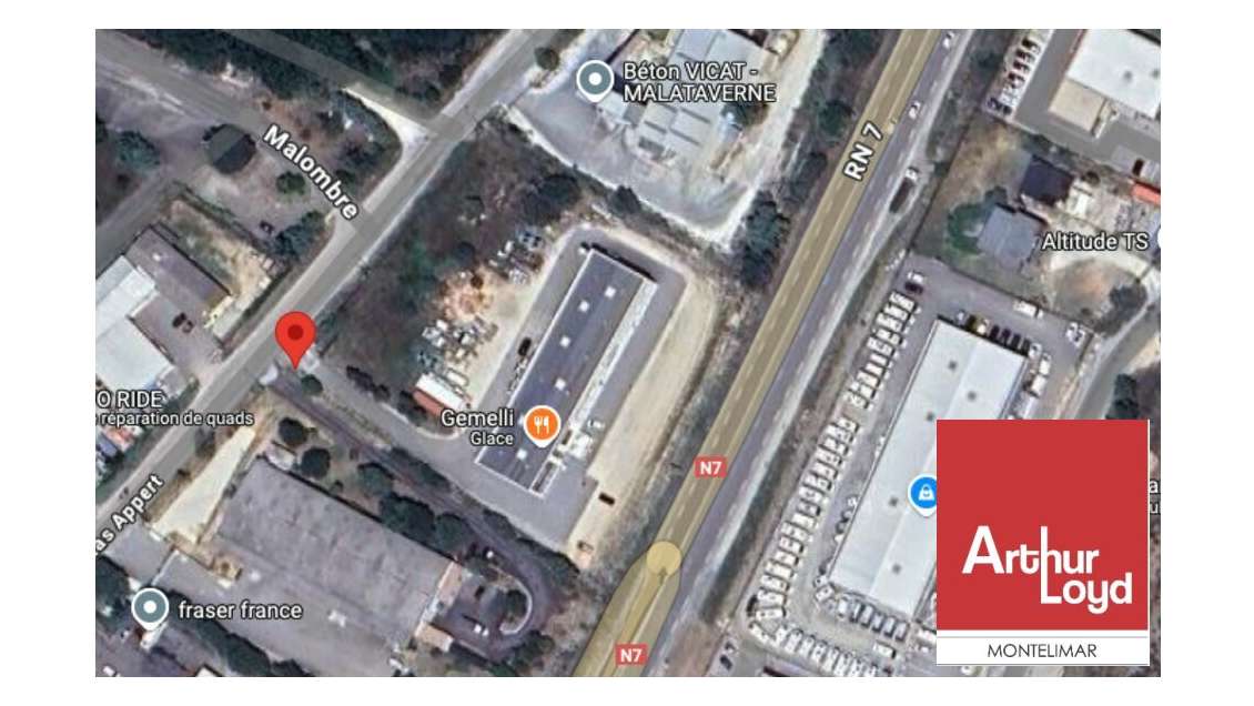 Local commercial 367m² à louer à Malataverne 