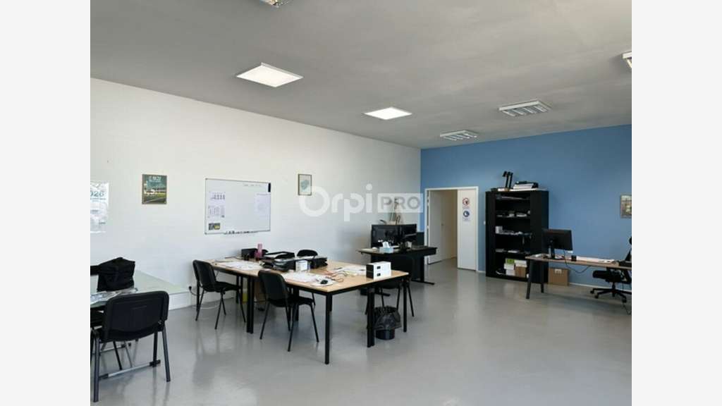 Loue local commercial 200m² Malemort-sur-Corrèze
