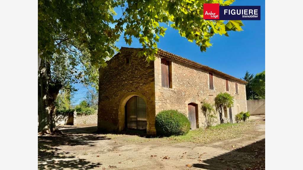 Loue locaux commerciaux de 660m² à Mallemort