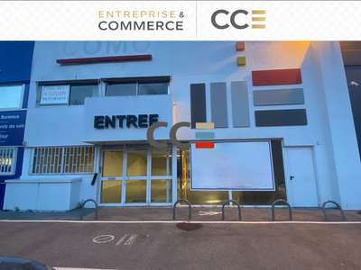 Location Locaux commerciaux - Boutiques à Mandelieu-la-Napoule