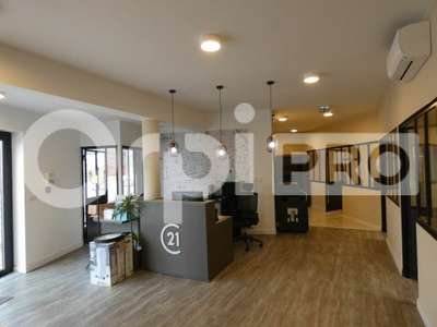 Local 30m² promenade Aubert Millot à Manosque
