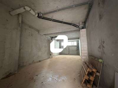 Location Locaux commerciaux - Boutiques à Mantes-la-Jolie