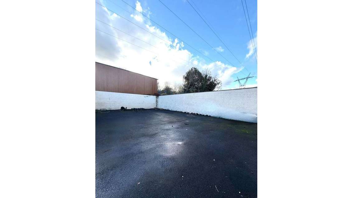 Location bureau de 11m² en zi à Marcoussis