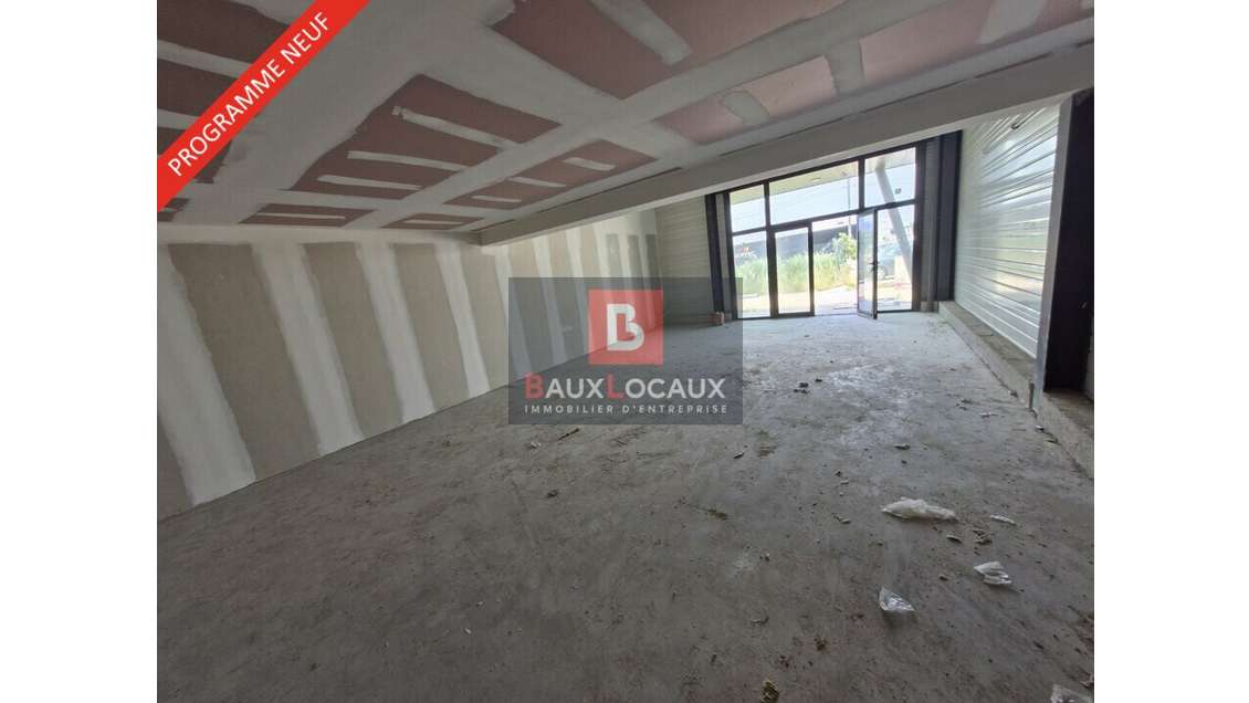 Locaux commerciaux neufs à louer à Marignane