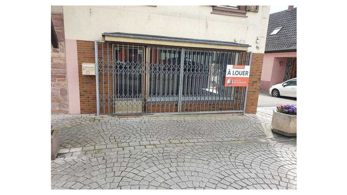 À louer local commercial 58m² rénové à Marlenheim