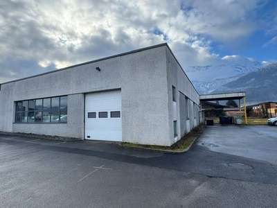MARNAZ (74) – LOCAL COMMERCIAL À LOUER – 407 M² –