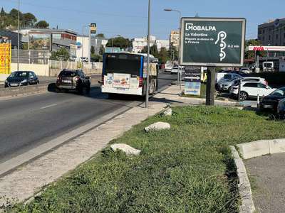 Location Locaux commerciaux - Boutiques à Marseille 11e