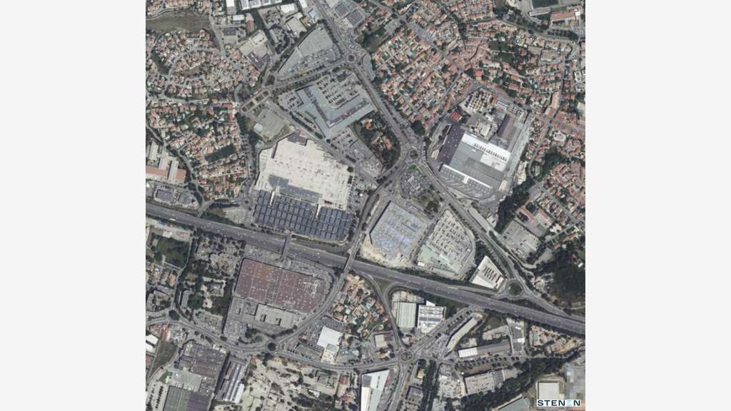 A louer local commercial 573m² ZAC La Valentine