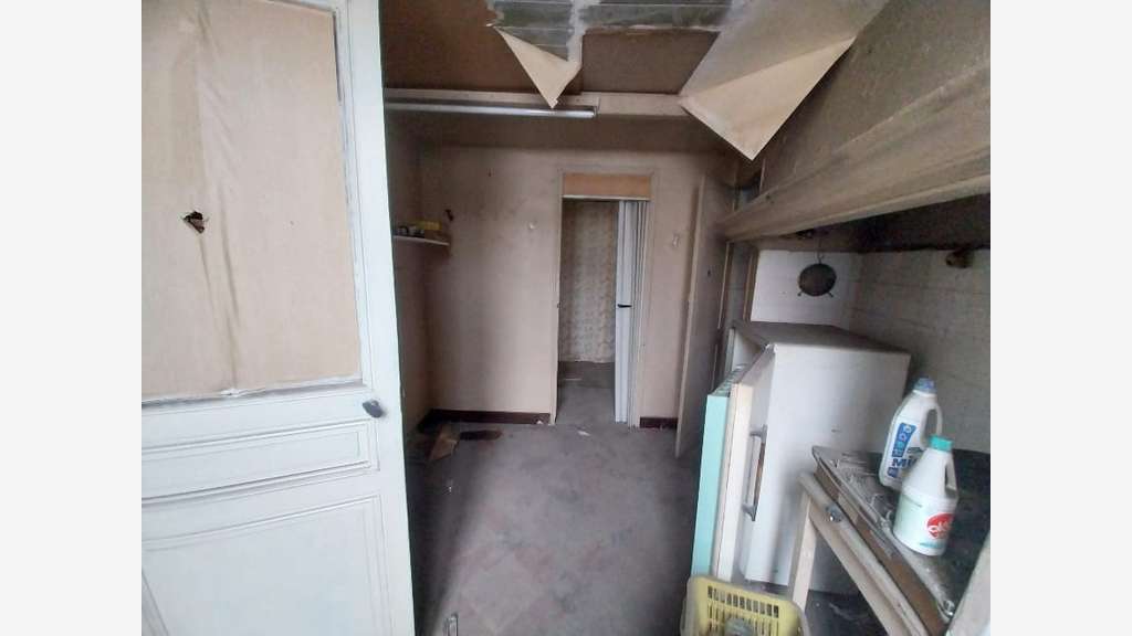 À louer local commercial de 60m² à Marseille 13011