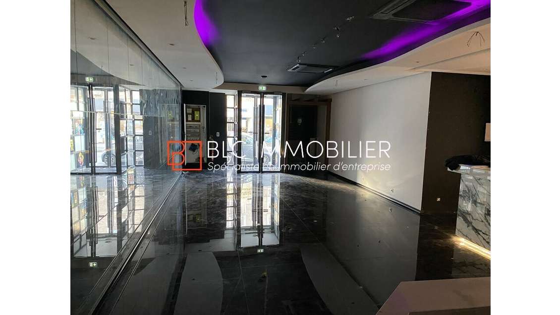 Local à vendre 172m² à Marseille 12e Saint-Julien