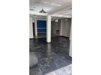 Location Locaux commerciaux - Boutiques à Marseille 13e