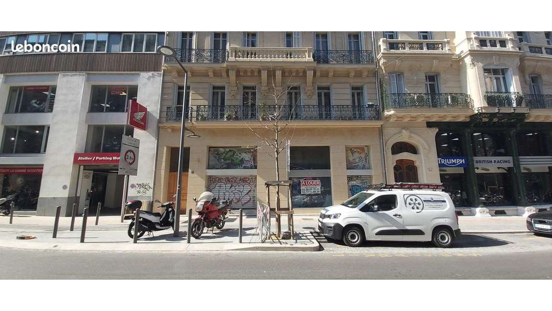 Local commercial 360m² à louer à Marseille 1er