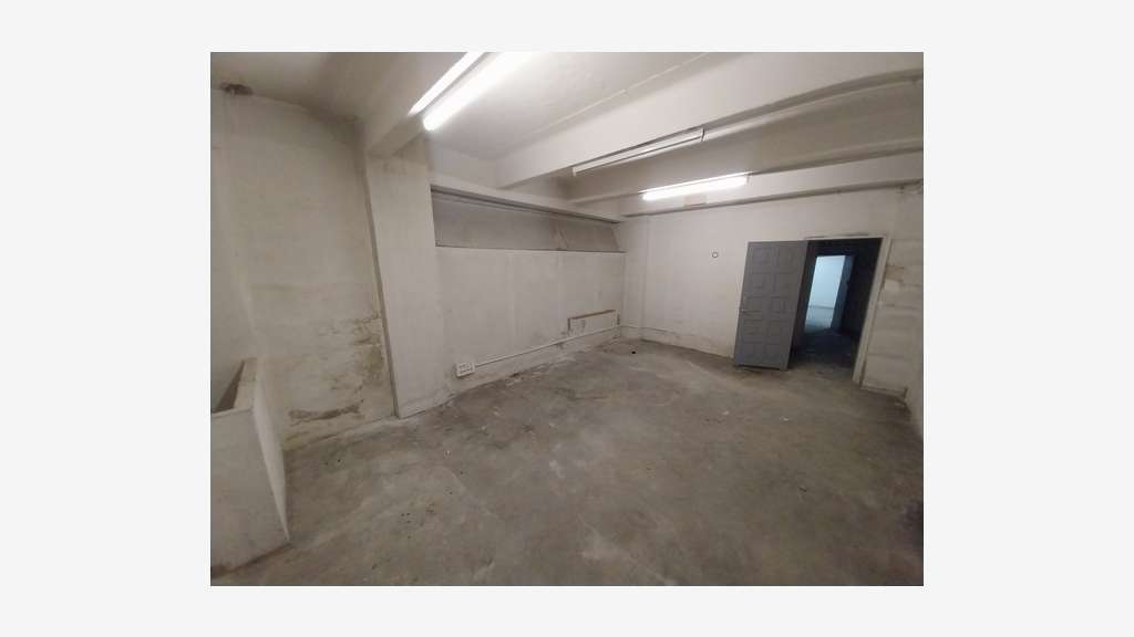 À louer local commercial 175m² à Marseille centre