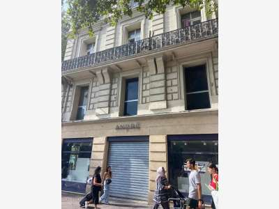 À louer local commercial 429m² Marseille Canebière