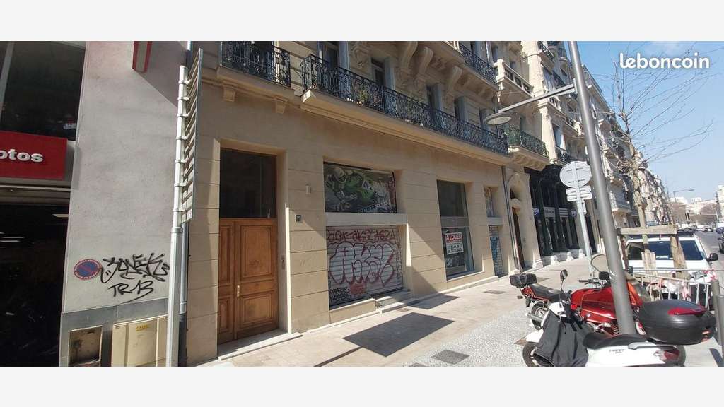 Local commercial 360m² à louer à Marseille 1er