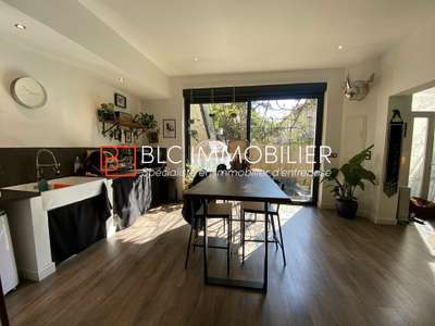 Location Locaux commerciaux - Boutiques à Marseille 4e