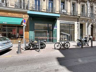 Location Locaux commerciaux - Boutiques à Marseille 6e